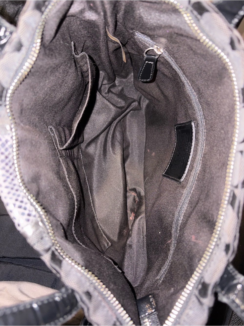 Coach F26706 Signature Gray Black Tote Shoulder Bag Snake Print Stripe - Picture 13 of 14